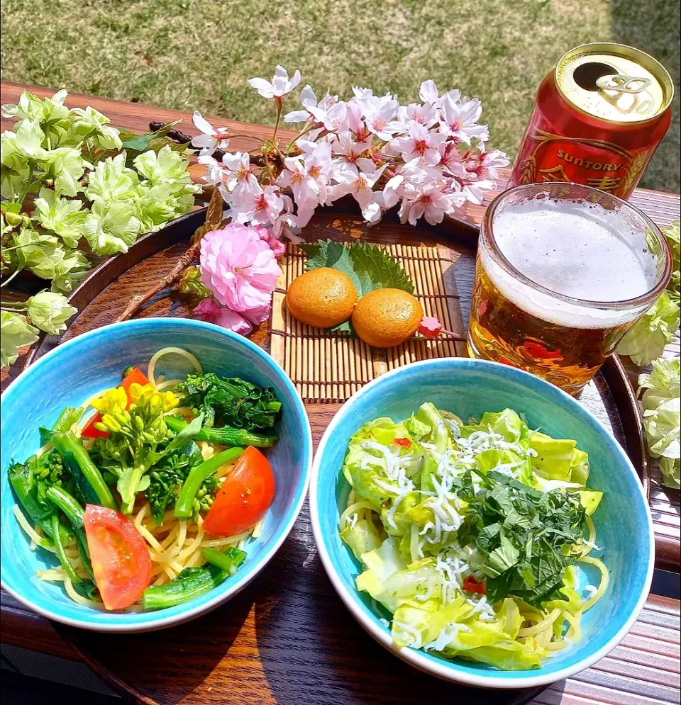 菜の花ペペロンと春キャベツとしらすと大葉の和風パスタでお一人様お花見🌸|ナオミさん