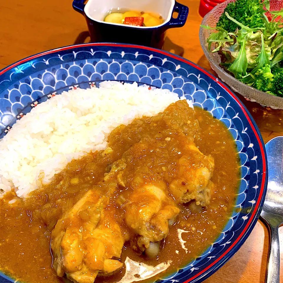 チキンの骨つきカレー|あっちゃんさん