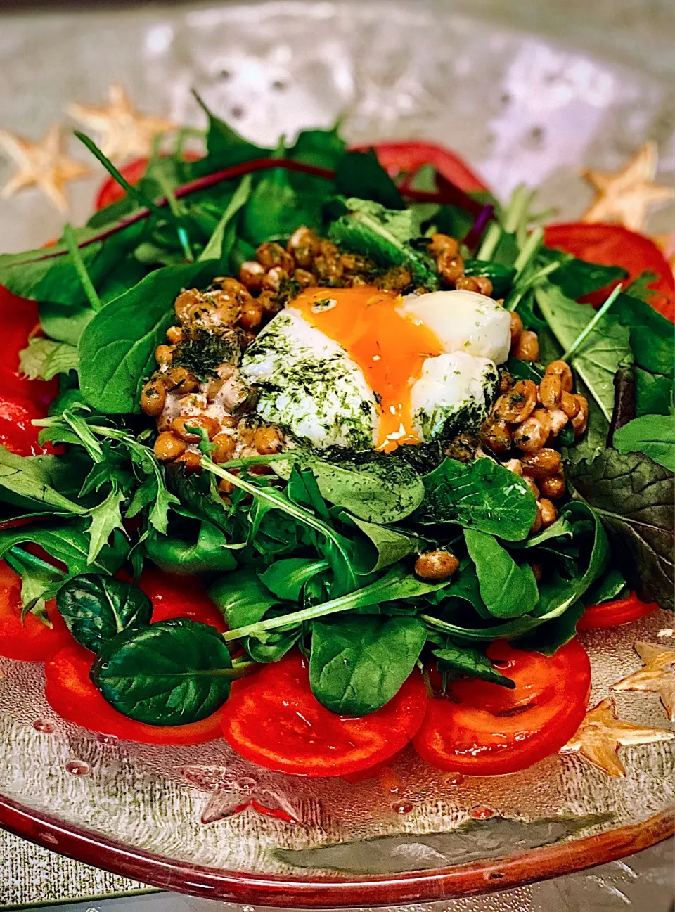 納豆サラダ🥗温玉乗せ🍳|にゃあ（芸名）さん