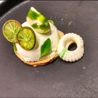 mousse de limón.|Adal Avilaさん