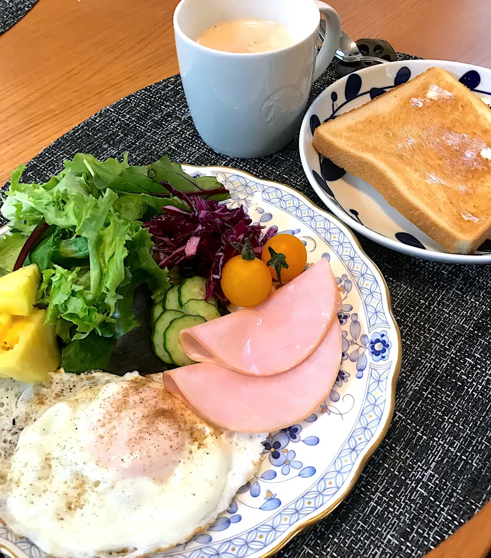 Snapdishの料理写真:モーニングトースト|sobacoさん