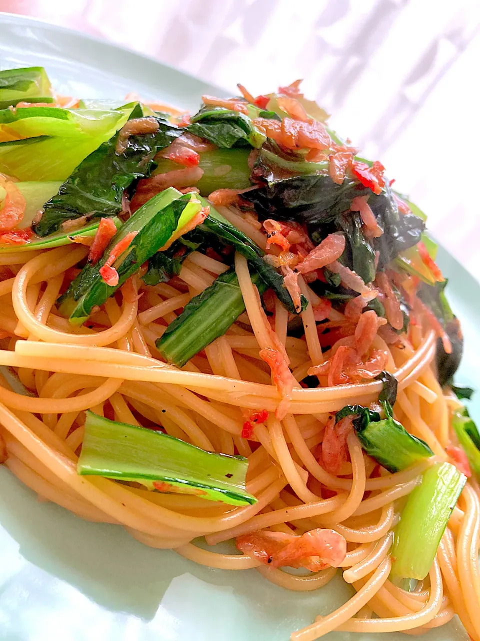 小松菜と小海老のスパゲティ😋🍝💕✨|アイさん