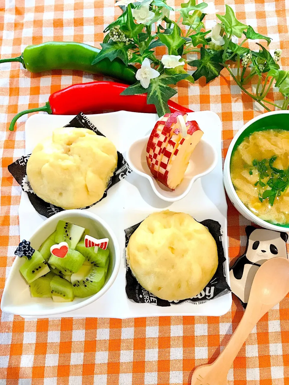 ホットケーキmixではじめて作る手作り簡単肉まん🌸|🌼はなちゃん🌼さん