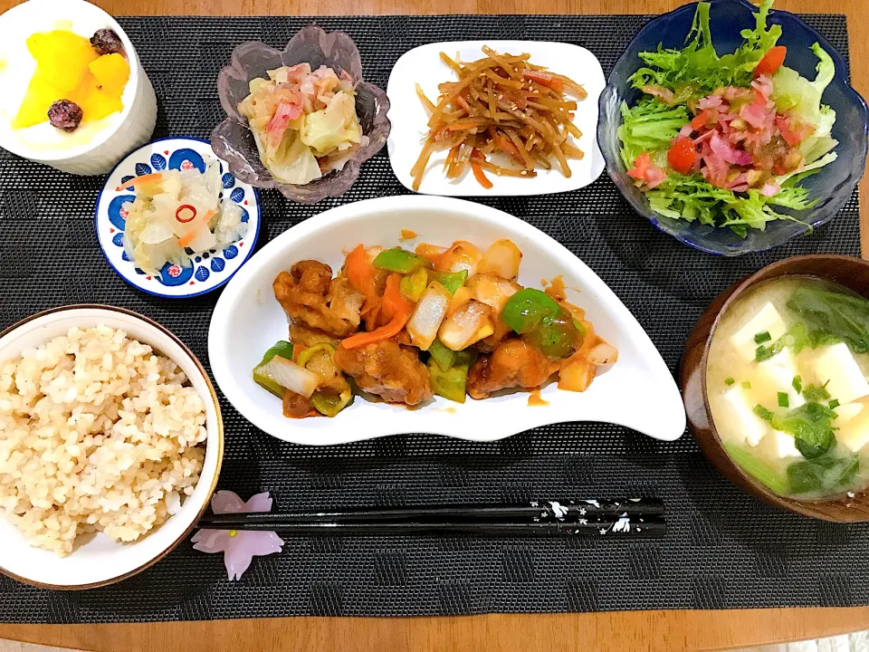 Snapdishの料理写真:酢鶏定食|ゆうかさんさん