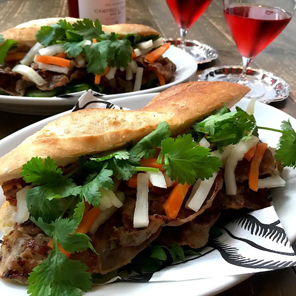 Bánh mì🇻🇳ベトナム風生姜焼きとなますのバインミー🥖#家飲み部|七海さん