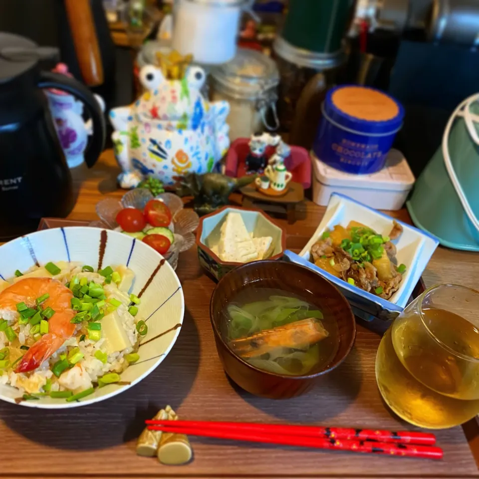 ・筍の海老出汁茶漬け・筍と山椒の和えもの・大根と豚肉の照り煮・新玉のマリネ|まぁちゃんさん