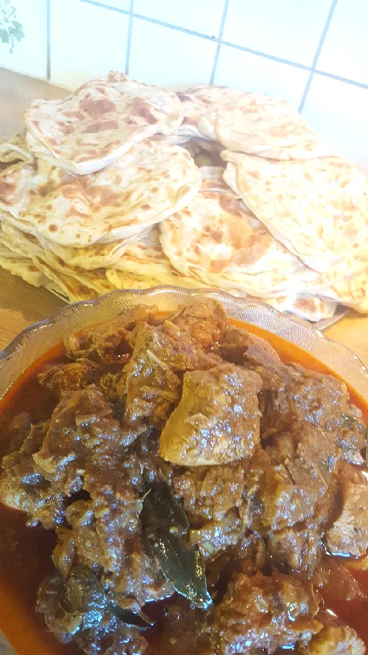 prata with Chicken curry|Ragulさん