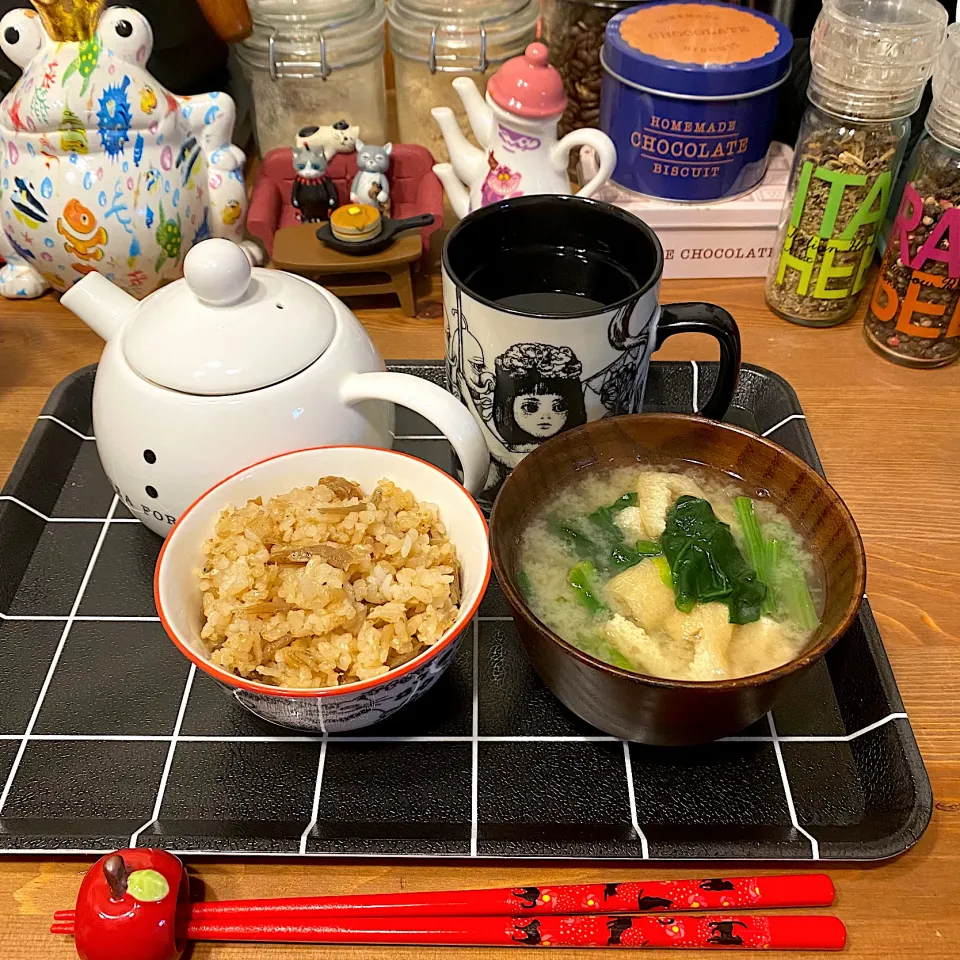 Snapdishの料理写真:しらす山椒ご飯・ほうれん草の味噌汁|まぁちゃんさん