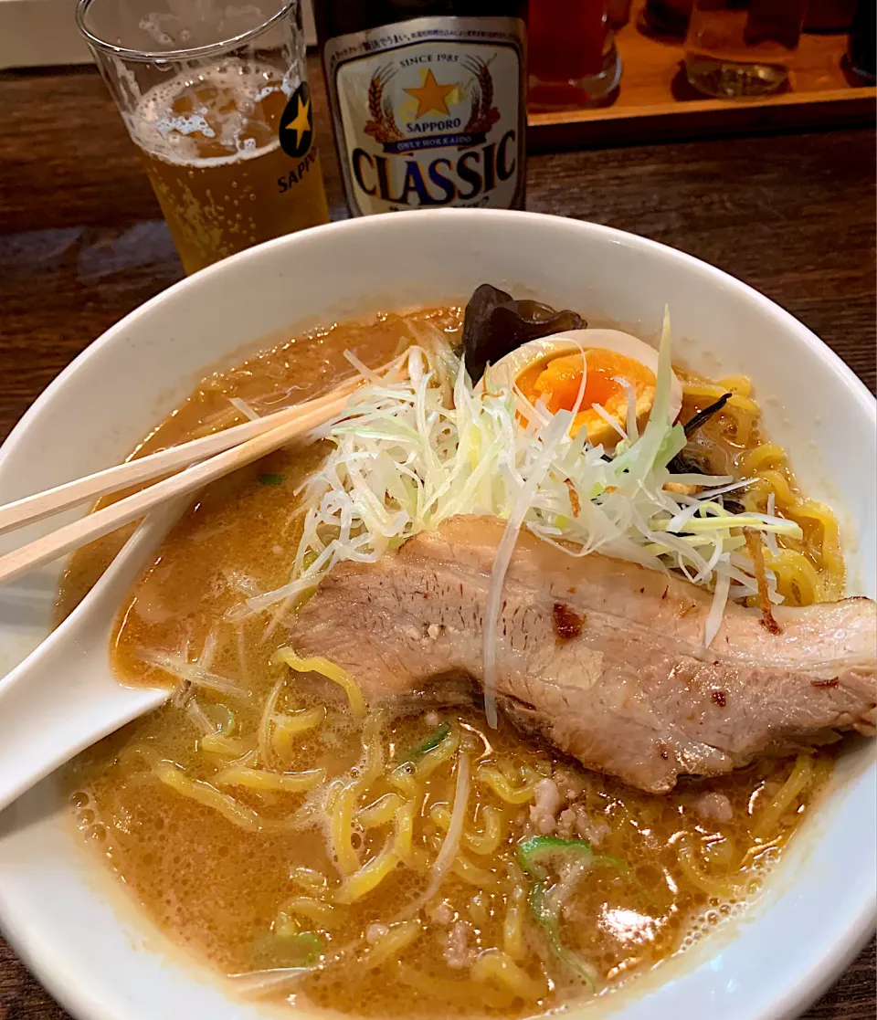 木曜日の夜中のラーメン🍜|がおりんさん