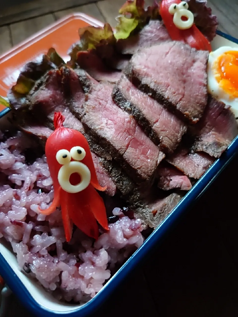 漢の…妻用ローストビーフ丼弁当|ᵏᵒᵘさん