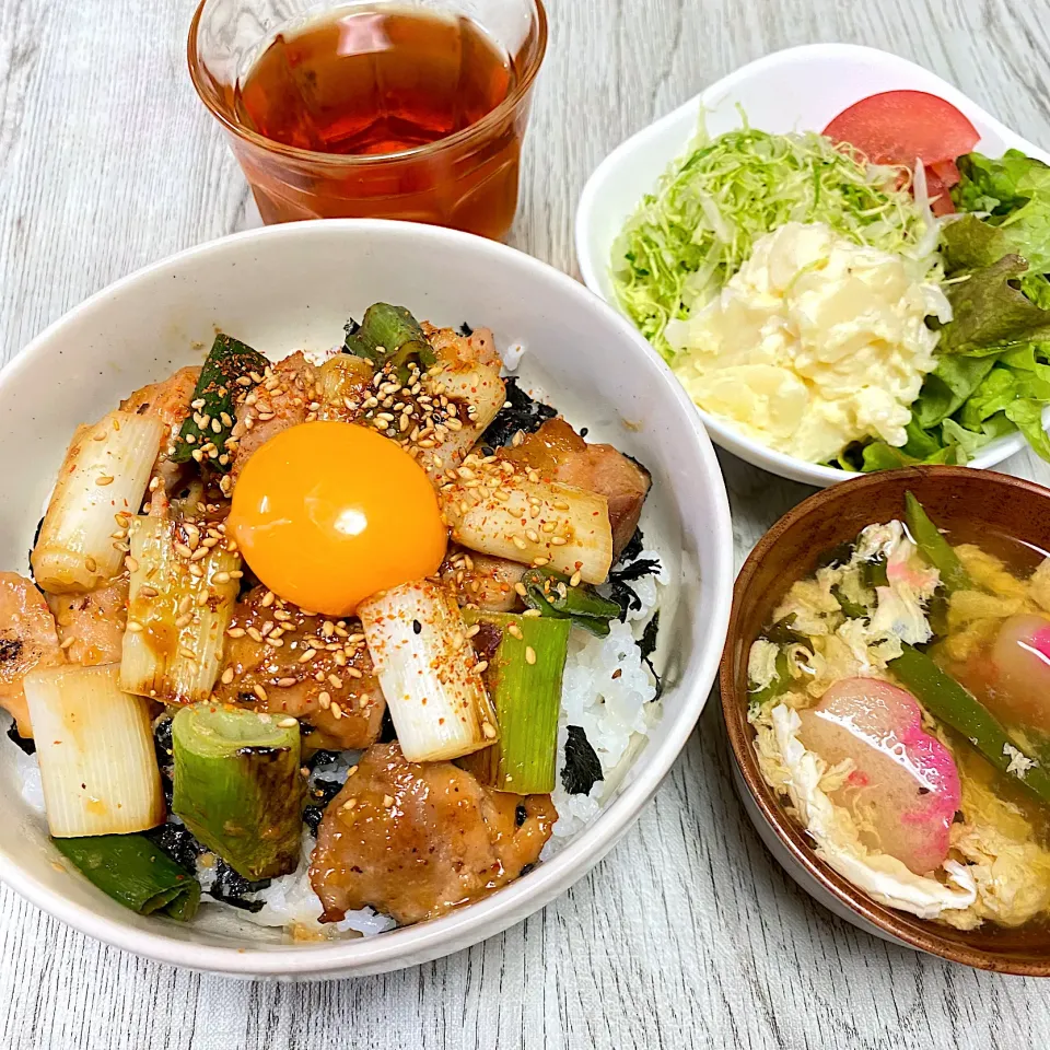 焼き鳥丼|まみっこさん