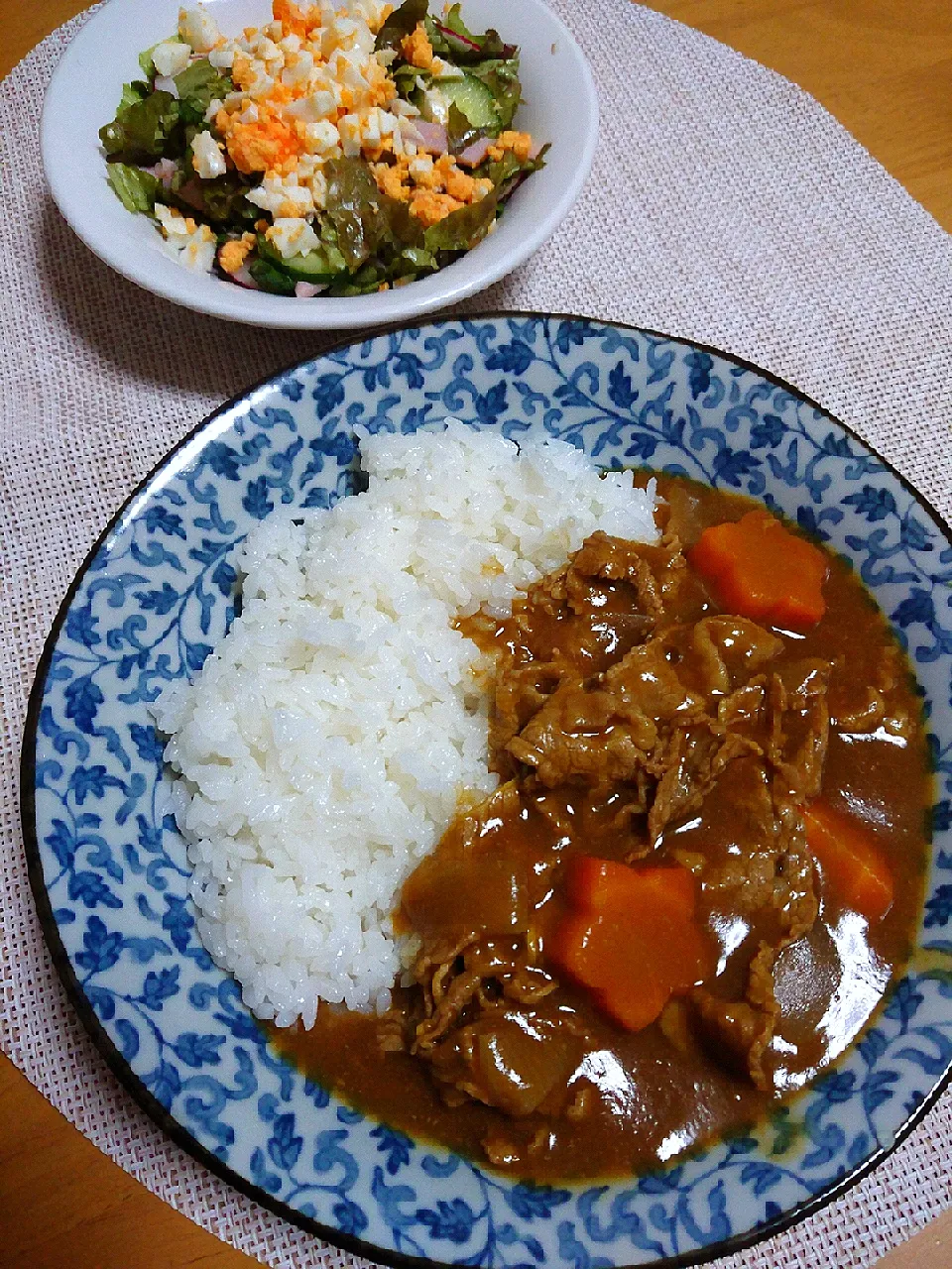 息子と作ったカレーライスとミモザサラダ|よしみさん