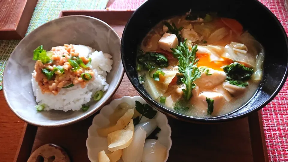 Snapdishの料理写真:今日の朝ごはん🍚|ちかっちさん