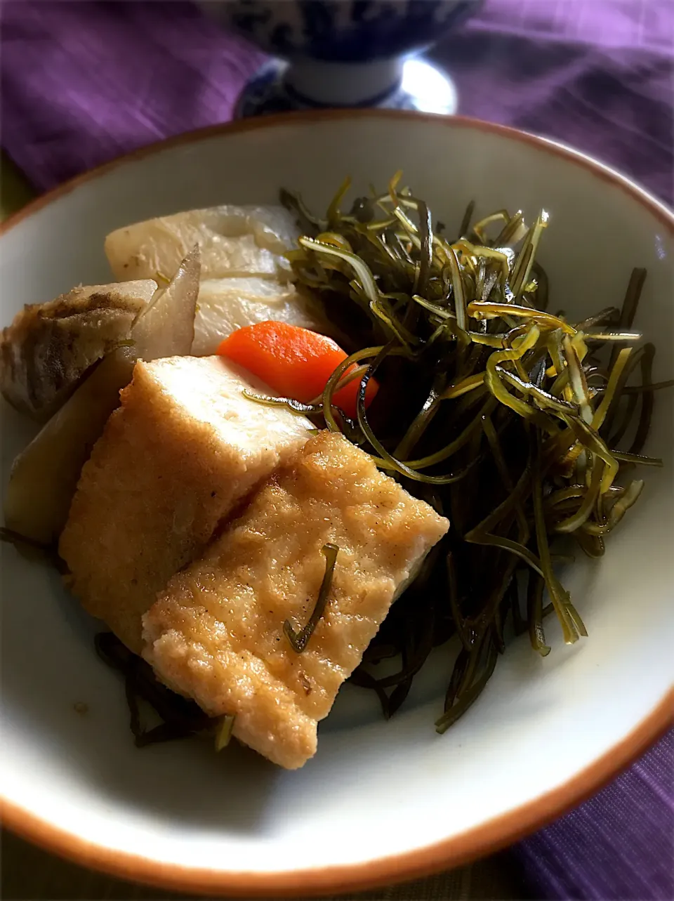 ＊根菜と刻み昆布と厚揚げのほっこり煮物＊|じゅんじゅんさん