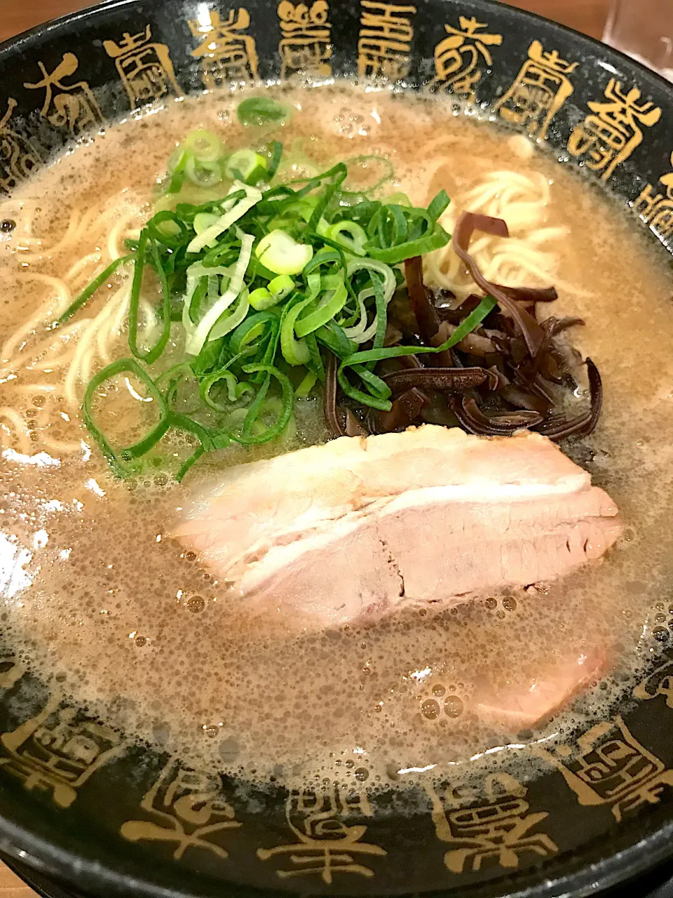 豚骨ラーメン|saturnさん