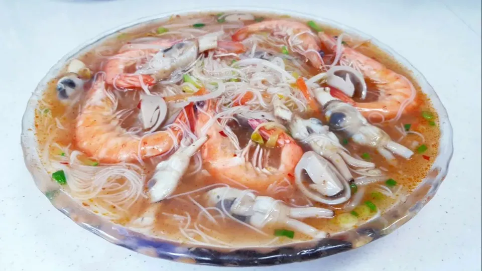 麻辣海鲜米粉羹 - hot and spicy seafood rice noodle soup|steven z.y.さん