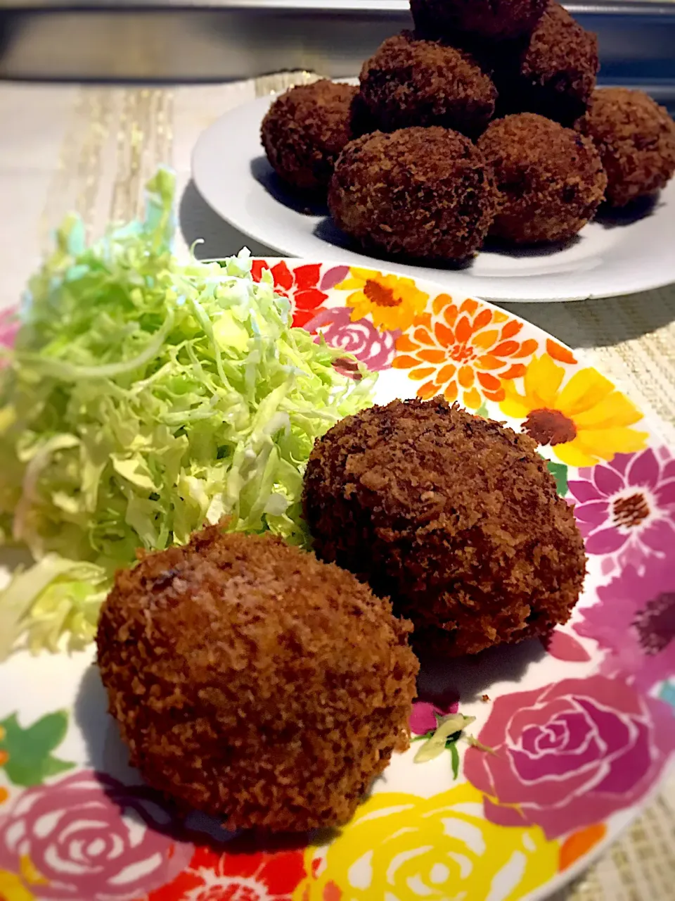 Snapdishの料理写真:肉じゃがコロッケ|めんちゃんさん