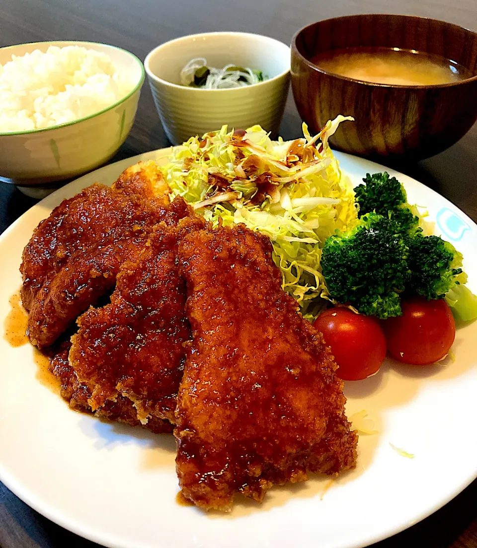 ソースカツの晩ご飯|mikaさん