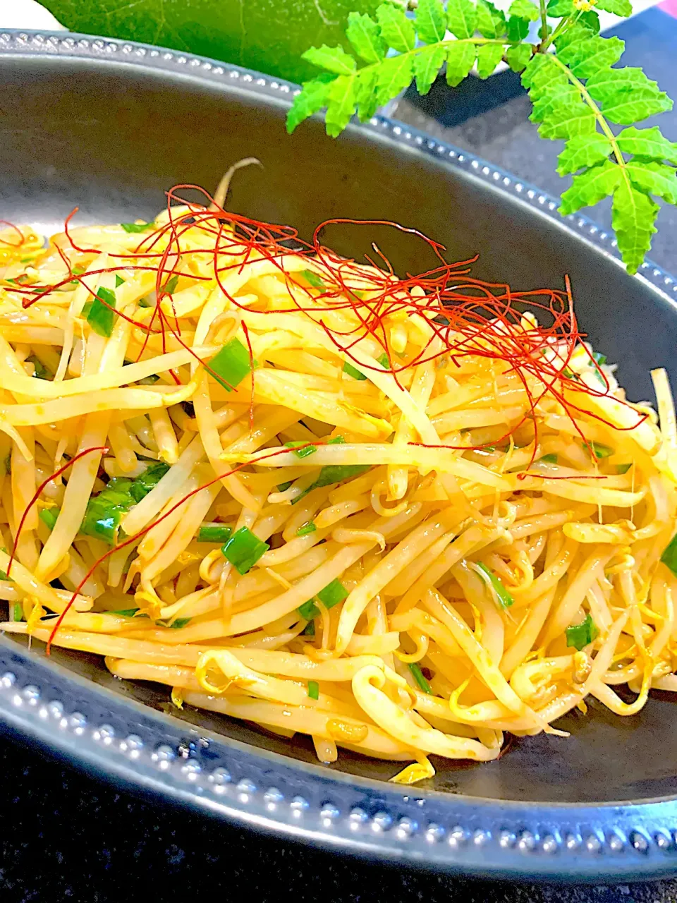 花椒辣醤ソース入りもやしナムル|シュトママさん