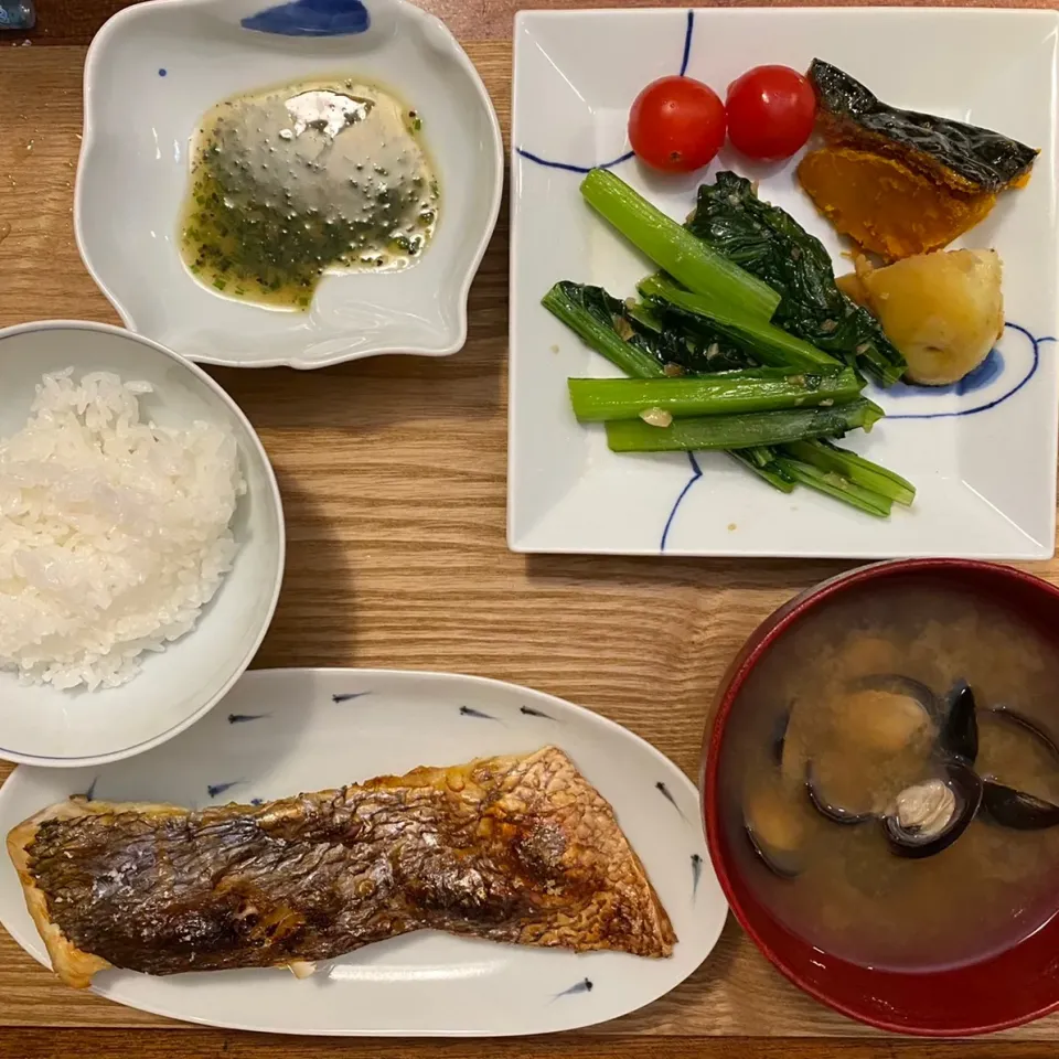 Snapdishの料理写真:鯛の塩焼き|ballerina_さん