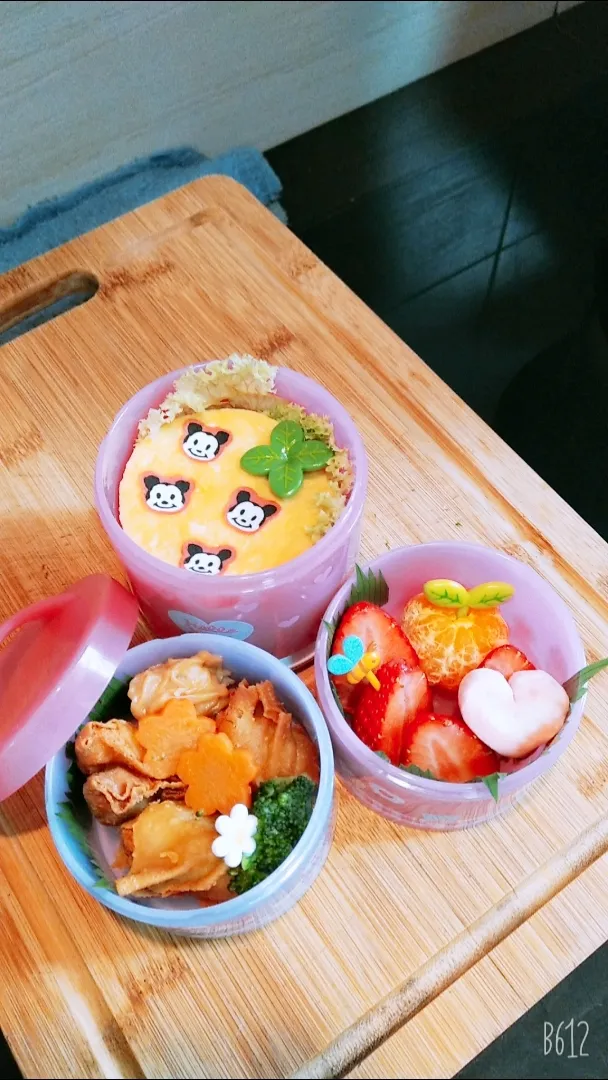 kids bento 
noodles for my princess|Juan Yapさん