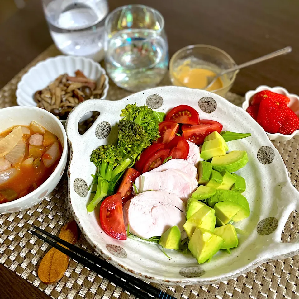 Snapdishの料理写真:4/7晩ご飯：鶏ハム|ななみんさん