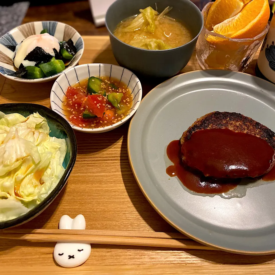 Snapdishの料理写真:ハンバーグ|なつこさん