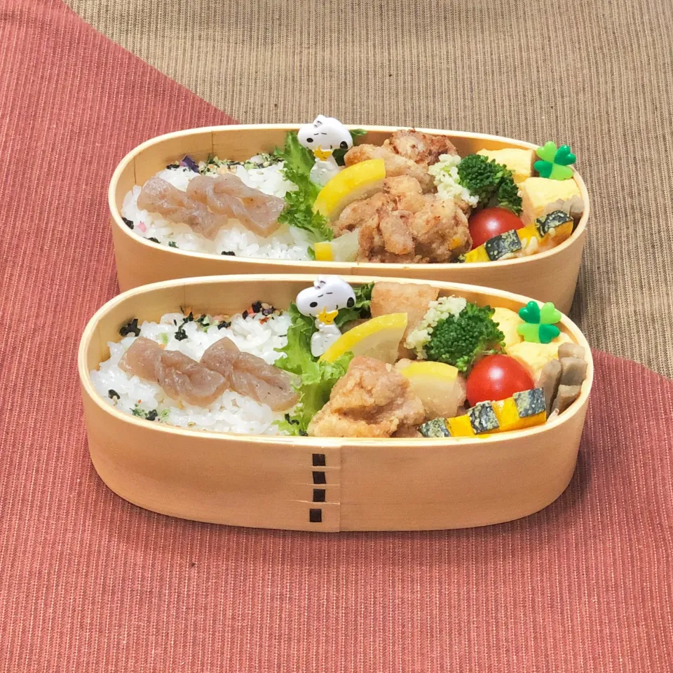 鶏モモ塩唐揚げ☘の双子ちゃんお弁当💙❤️ 2/26金|sweet homeさん