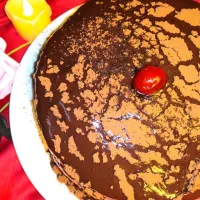 Snapdishの料理写真:fudge chocolate cake|TJ Foodsさん