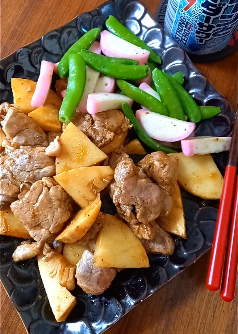 筍と豚ﾋﾚのﾋﾟﾘ辛焼肉ﾀﾚ炒め|まりおさん