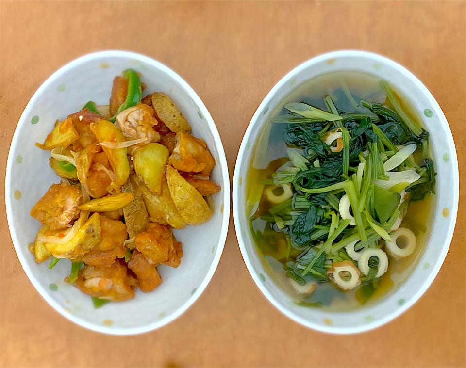 Dinner before Ramadhan coming for this year, its chicken karaage with potatoes, plus spinach soup with chikua, itadakimasu