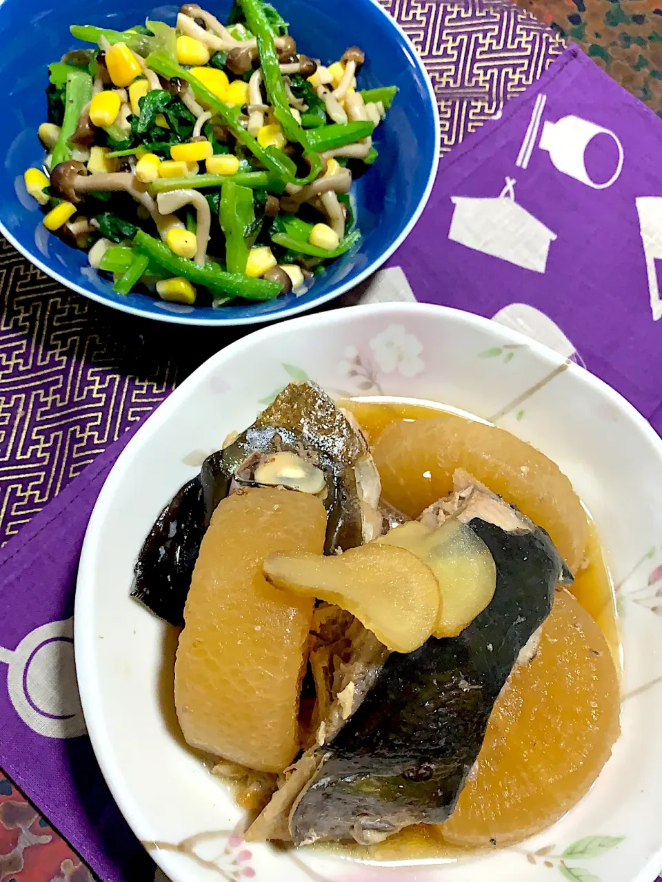 ぶり大根&ほうれん草ときのこのバター炒め🍄|イタパセさん