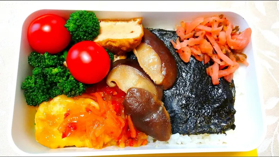 4/8のお弁当🍱
海苔弁当|卯月さん