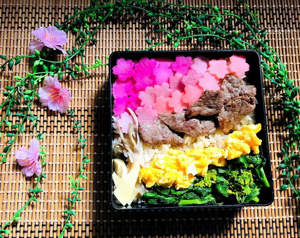 Snapdishの料理写真:「河津桜弁当」|バシュランさん