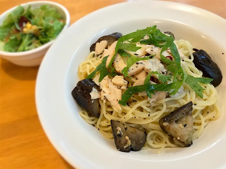 ハーブ鶏のバジリコペペロンチーノ＠ポポラーマ|toshi,I🍴さん