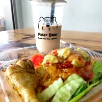 ข้าวหมกไก่ & คาปูชิโน่|Angie Coffee Teaさん