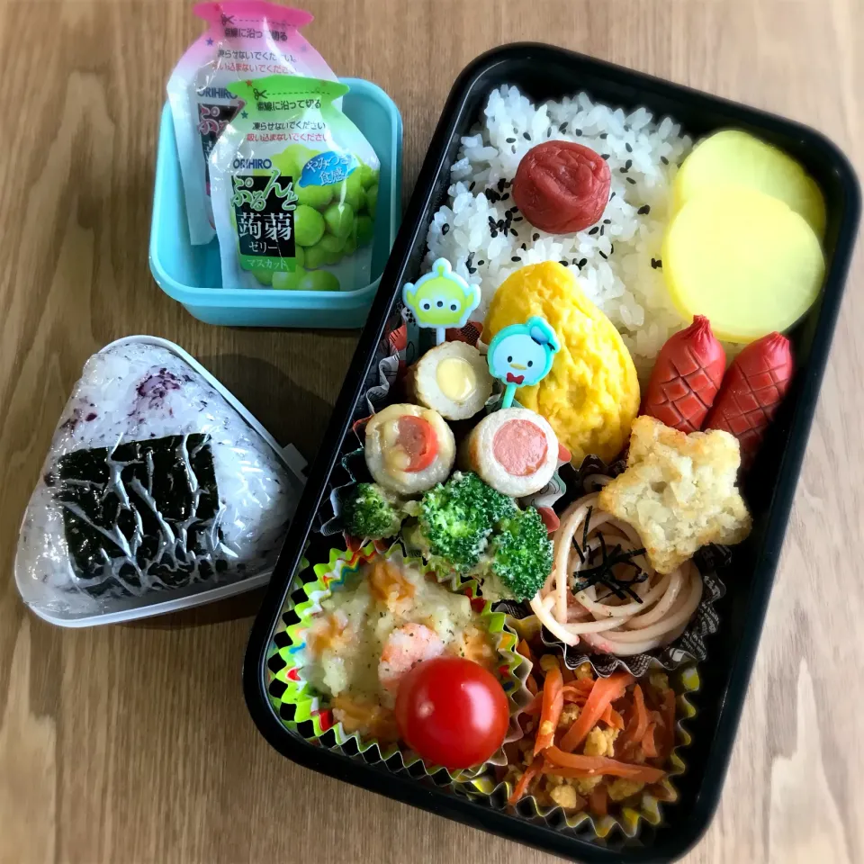 Snapdishの料理写真:小1男子弁当  2021/4/8|ちぃさん