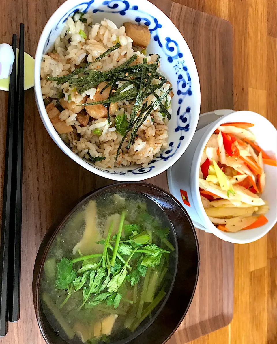 Snapdishの料理写真:あるもの朝ごはん(๑´ڡ`๑)|morimi32さん