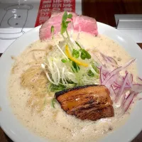 鶏白湯ラーメン|ちゃーみーさん