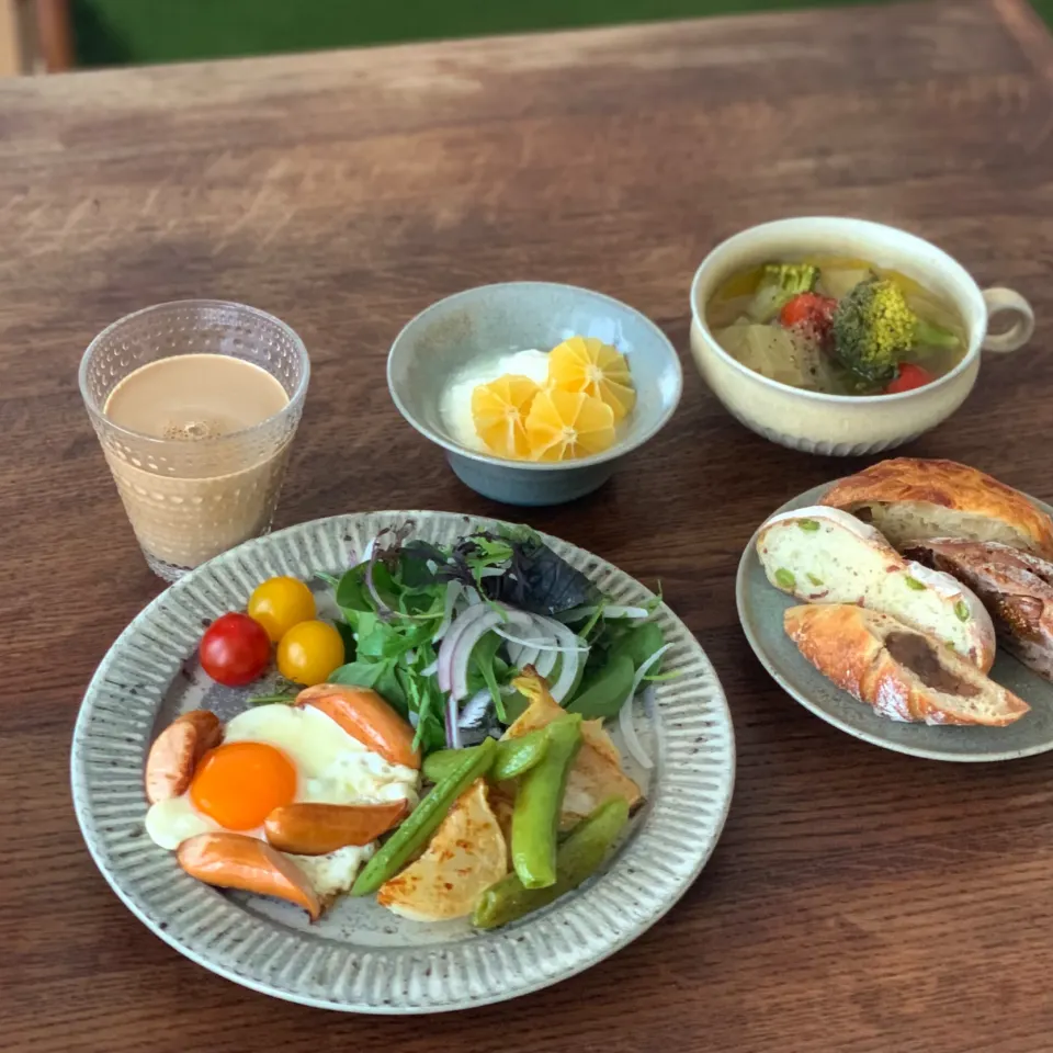 今日の朝ごはん|ぺんぎんさん