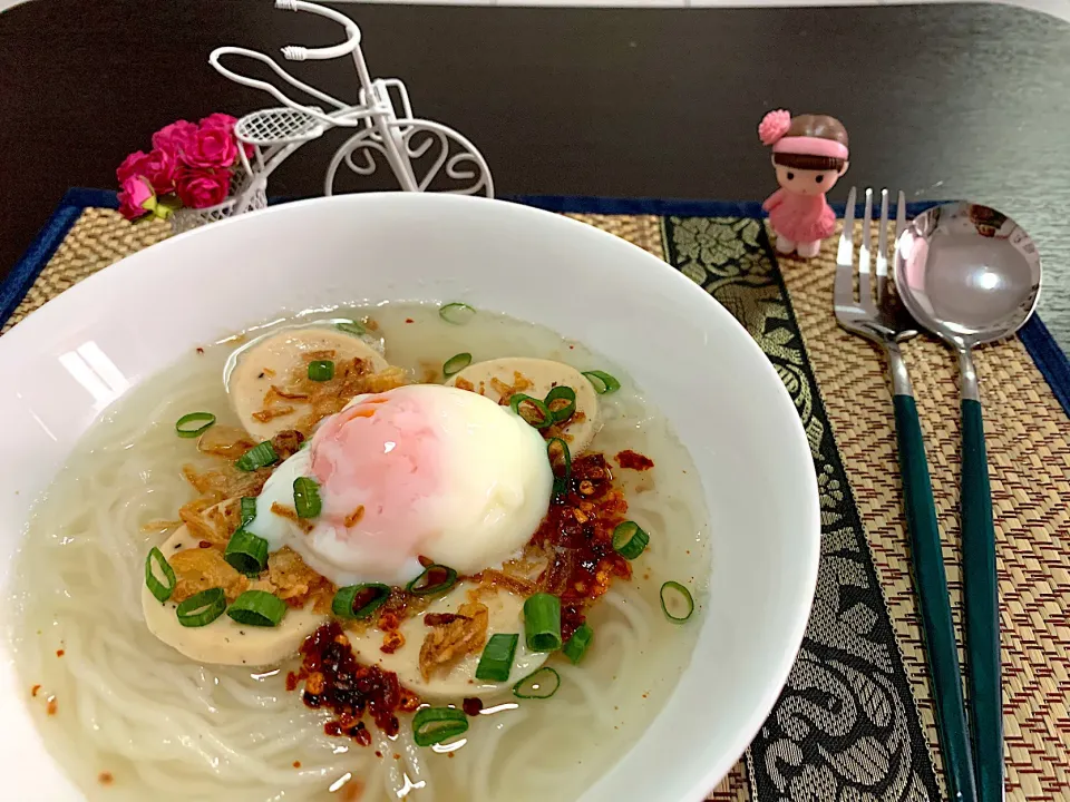 Snapdishの料理写真:ก๋วยจั๊บญวน|Ae+ Patchaさん