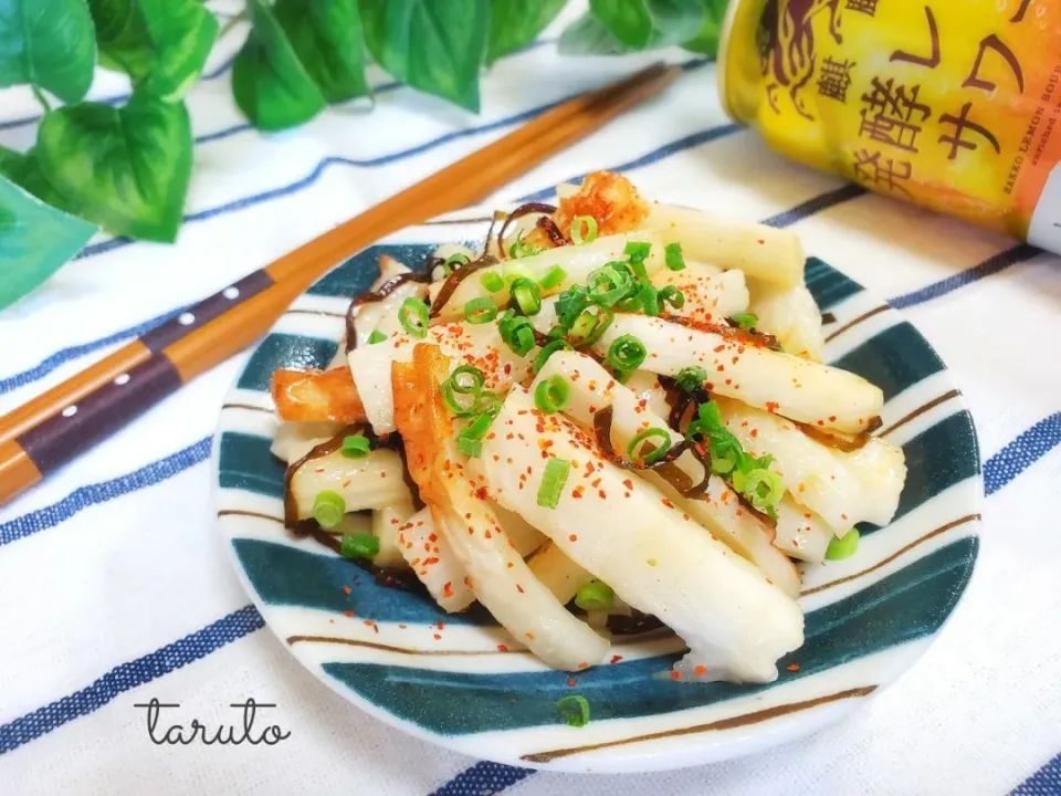 おかちゃん♡の料理✨
長芋とちくわの塩昆布炒め🍀💕😋|taruto⭐️さん