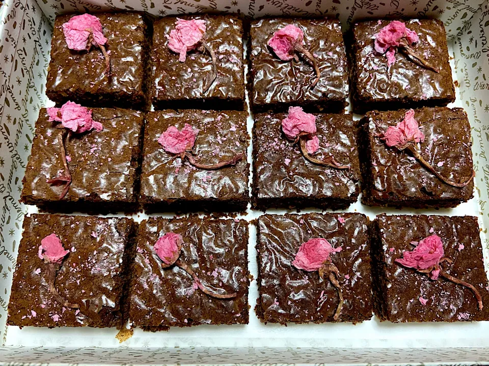 🌸 Sakura Brownies 🌸|Yona Kiren Kohさん