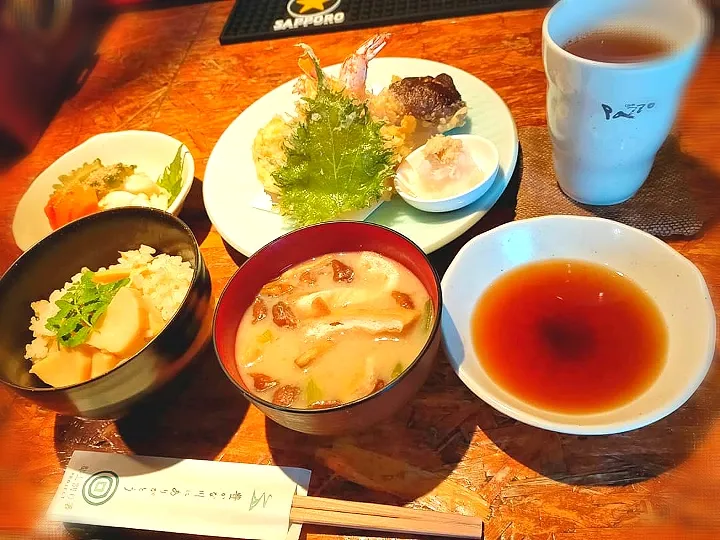 筍御飯 天ぷら定食|ぱつおさん