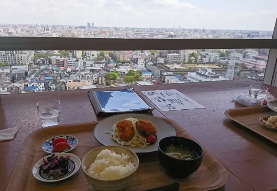 クリームコロッケ定食|しまだ ちえこさん