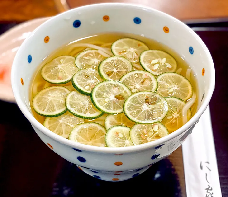 Snapdishの料理写真:🥝すだちうどん🥝|にゃあ（芸名）さん