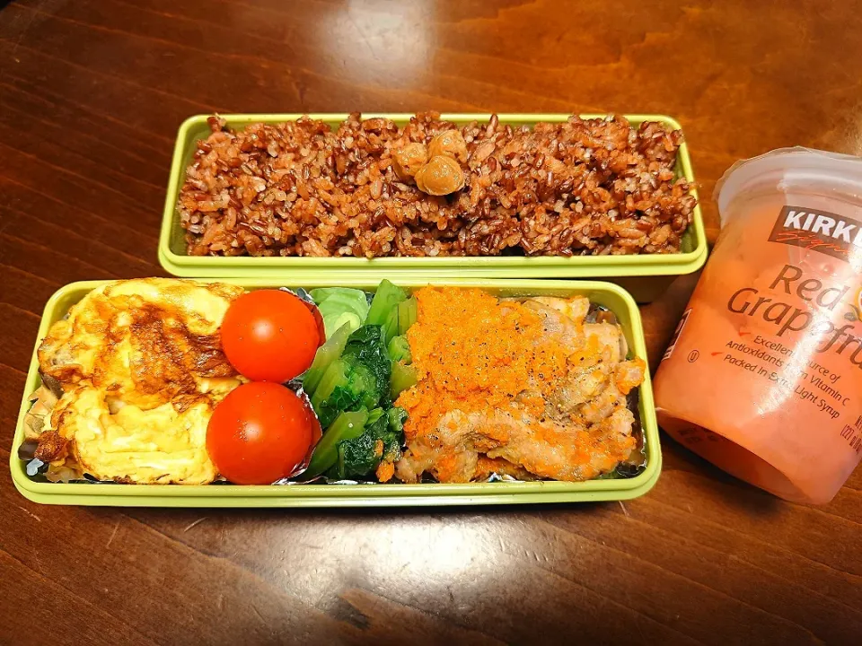 Snapdishの料理写真:ロース塩豚ソテー キャロットソース弁当|りょーさん