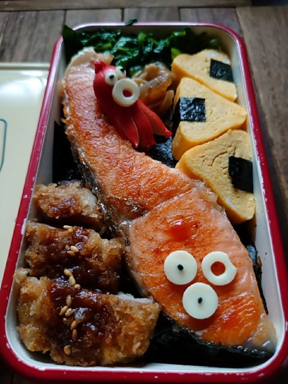 漢の…自分用シャケやシャケやシャケ持ってこいのシャケ弁当|ᵏᵒᵘさん