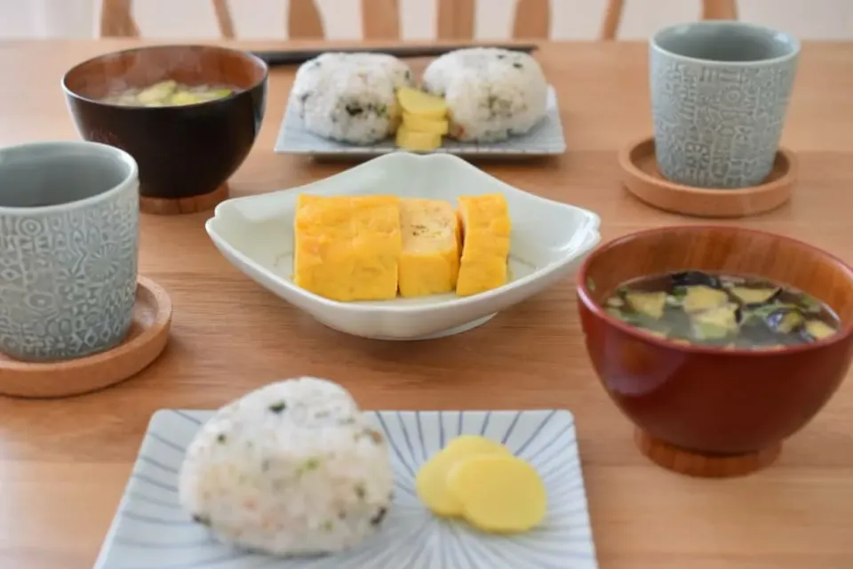 ホワイトマシュマロのだし巻き卵|うにんぱすさん