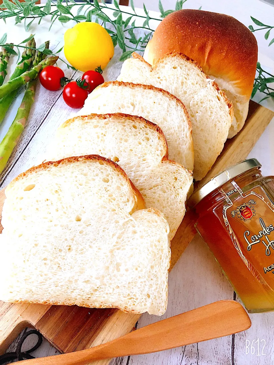 Snapdishの料理写真:手作り食パンで朝食🍞✨✨💞🤗|ゆかこさん